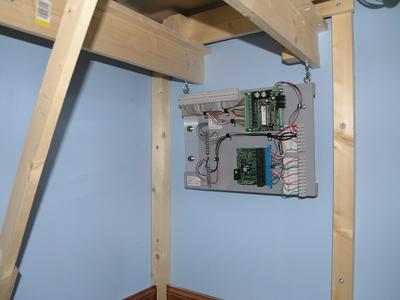 /images1014/control_board_in_situ.thumbnail.jpg
