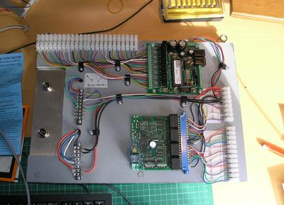 /images1014/control_board_on_bench2.thumbnail.jpg